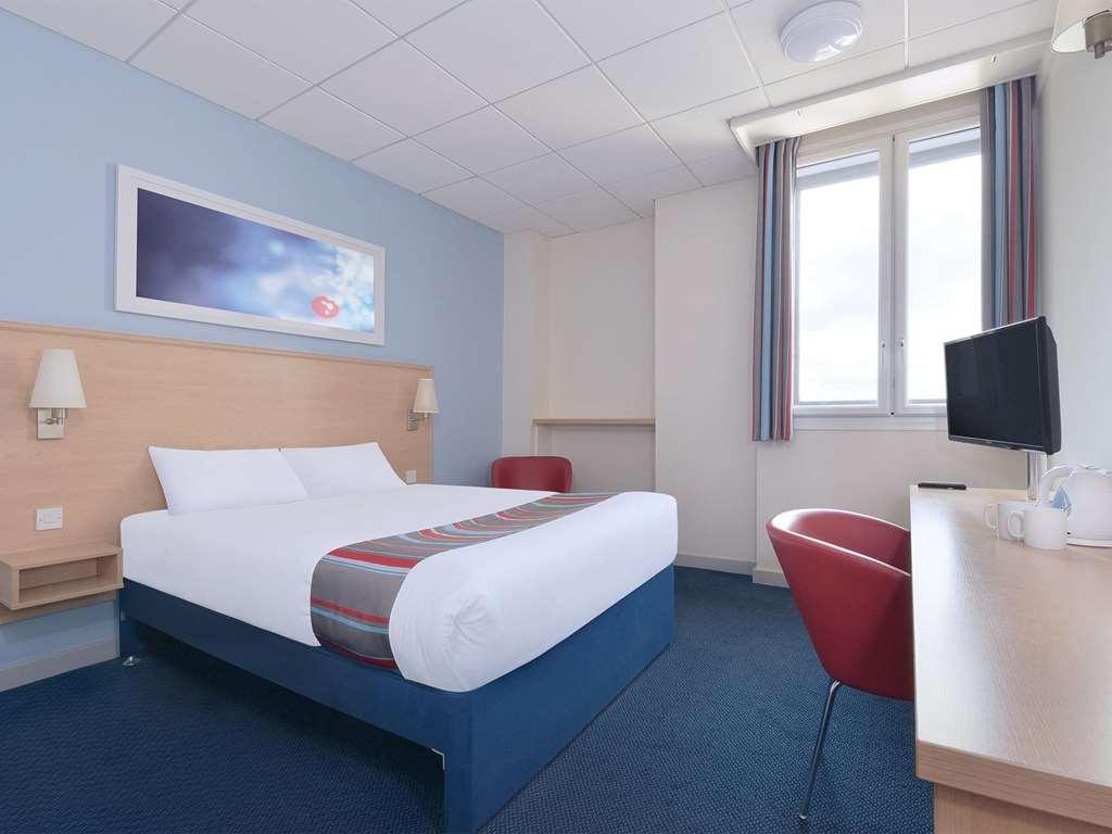 Travelodge Aberdeen Central Pokój zdjęcie