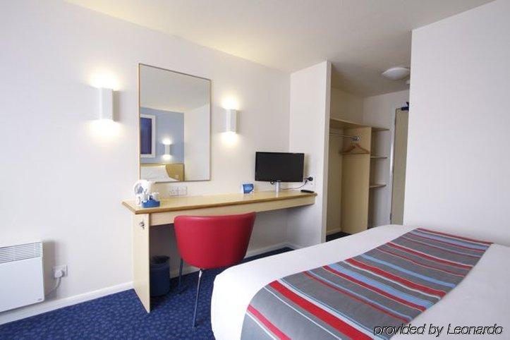 Travelodge Aberdeen Central Zewnętrze zdjęcie