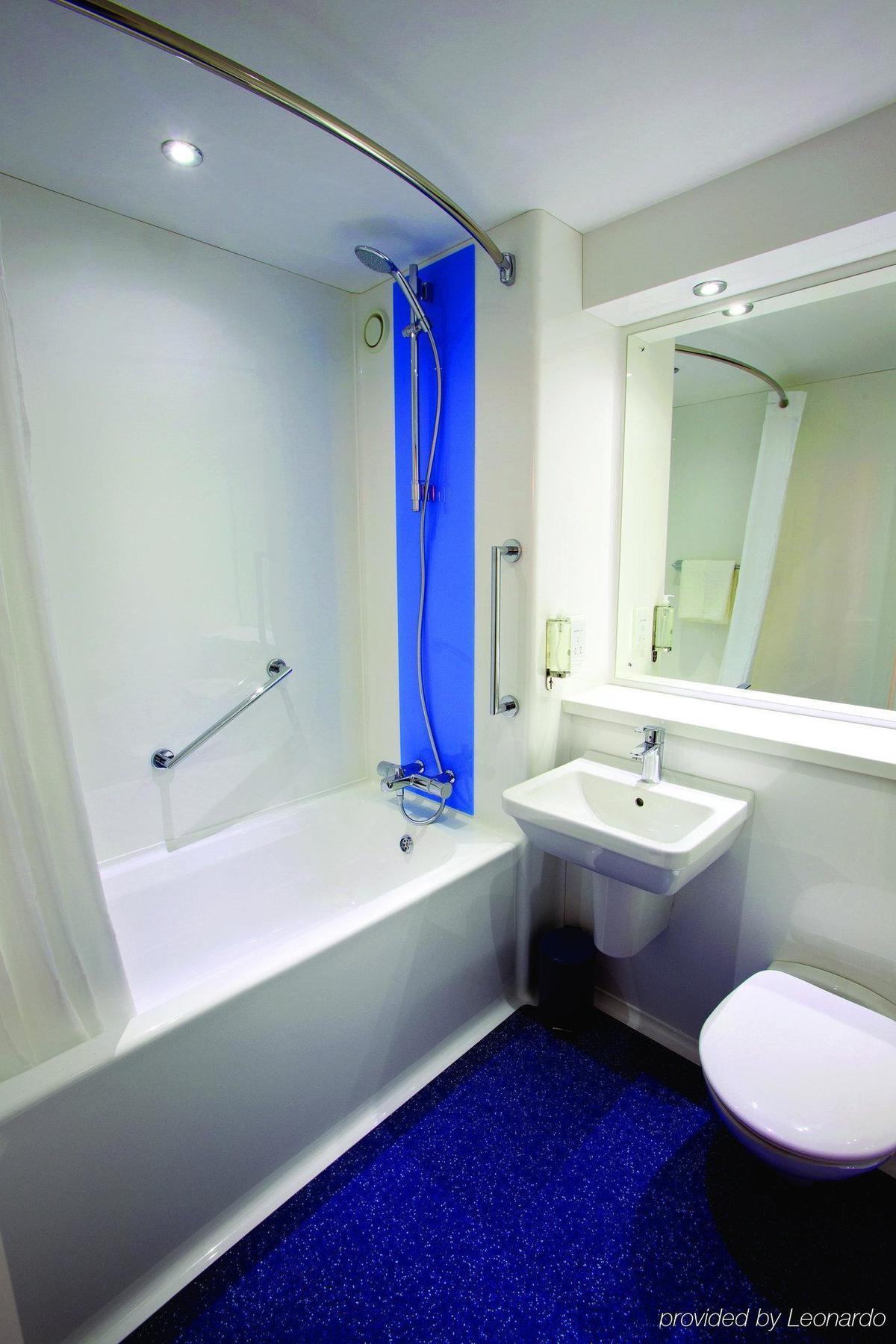 Travelodge Aberdeen Central Zewnętrze zdjęcie