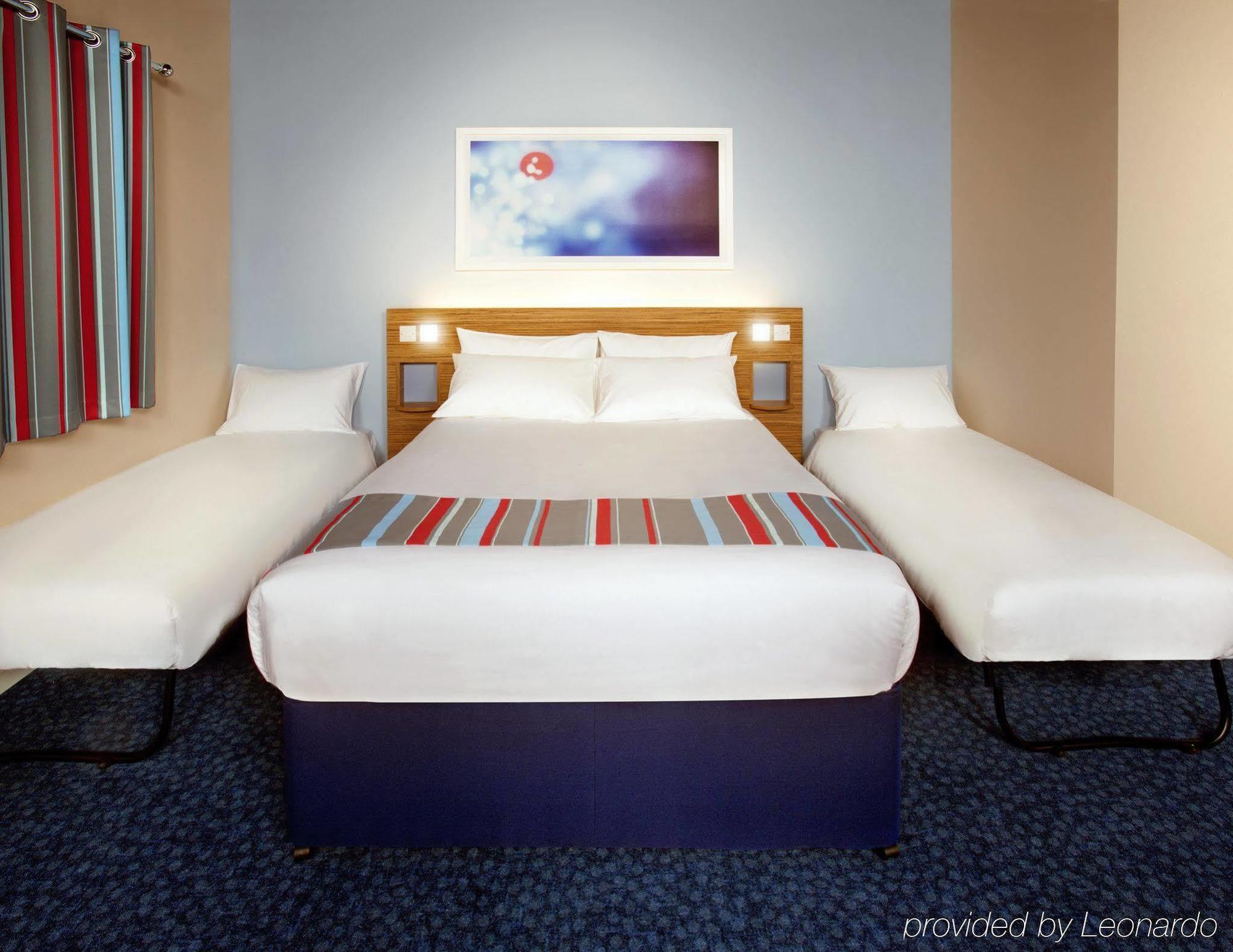 Travelodge Aberdeen Central Zewnętrze zdjęcie