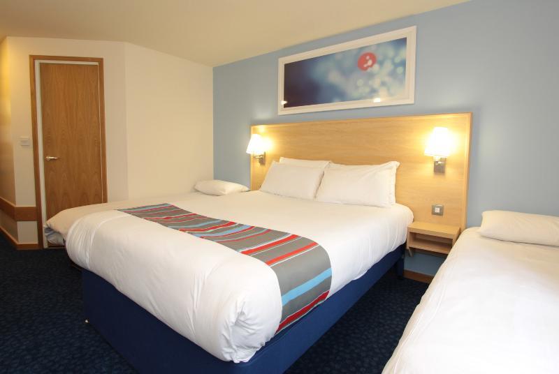 Travelodge Aberdeen Central Zewnętrze zdjęcie